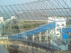 青海鋼網架設計施工規范問題